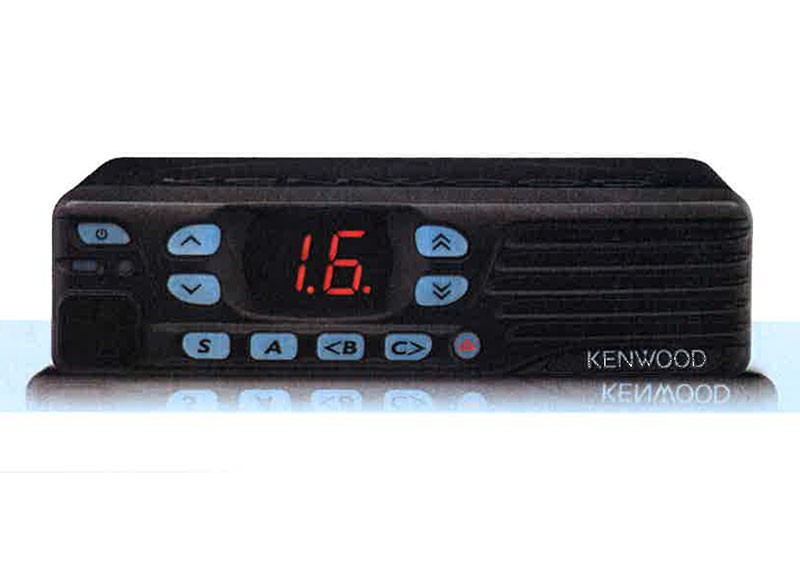 Kenwood TK-7302 (TK-8302) - analoges Fahrzeugfunkgerät